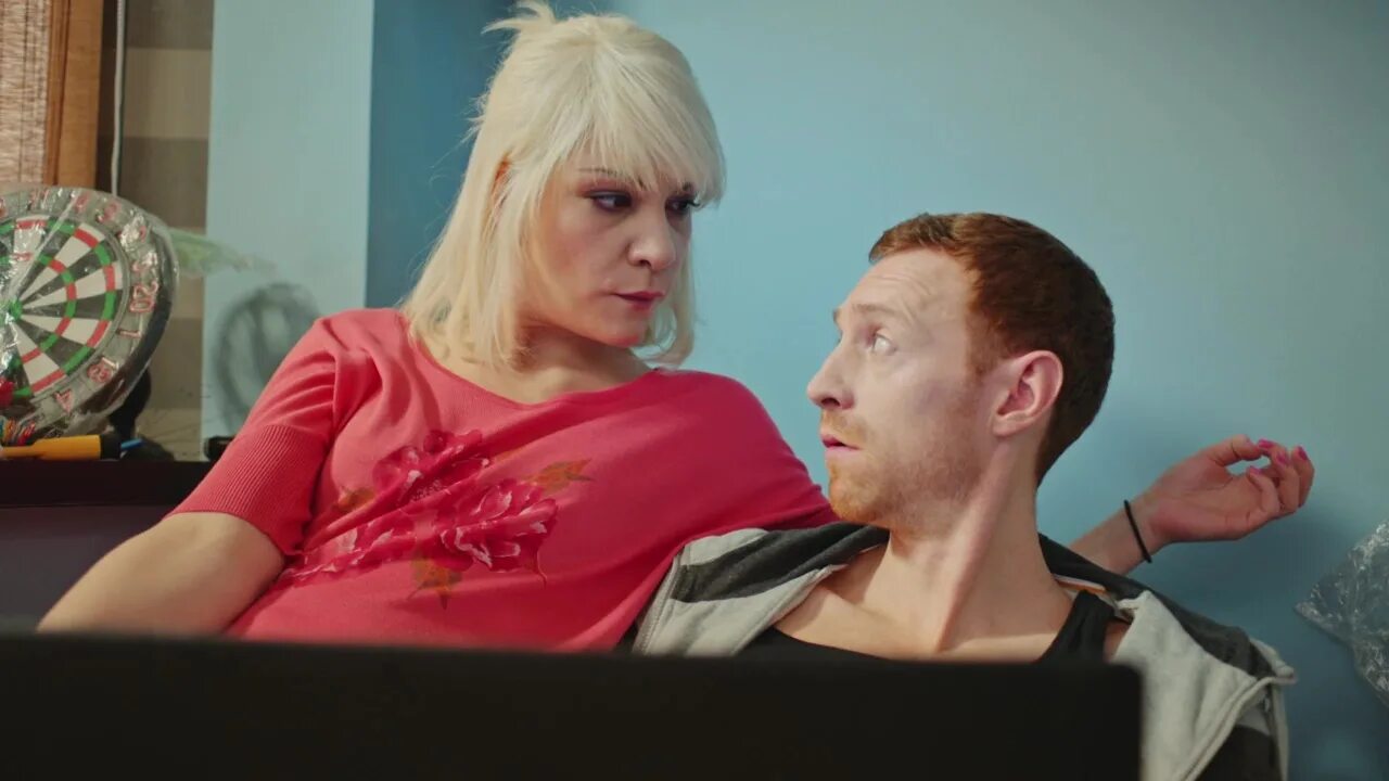 Адаптация 2 4. Понятие адаптации в психологии. Эштон айви. Книжка про садик для малышей. Скоро на тнт.