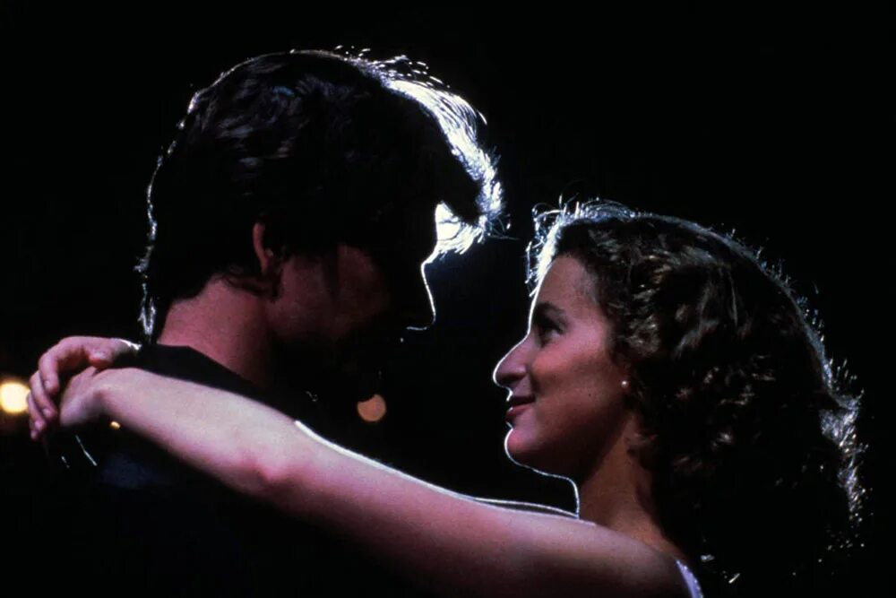 Патрик грязные танцы песня. Патрик суэйзи танцует с женой. Патрик суэйзи грязные танцы. Грязные танцы патрик. Патрик суэйзи грязные танцы.