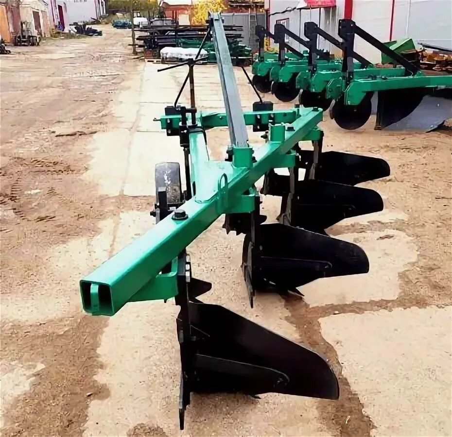 Плуг загонный 3-х корпусной Metal-Fach U-034 c гидравлической защитой купить в М