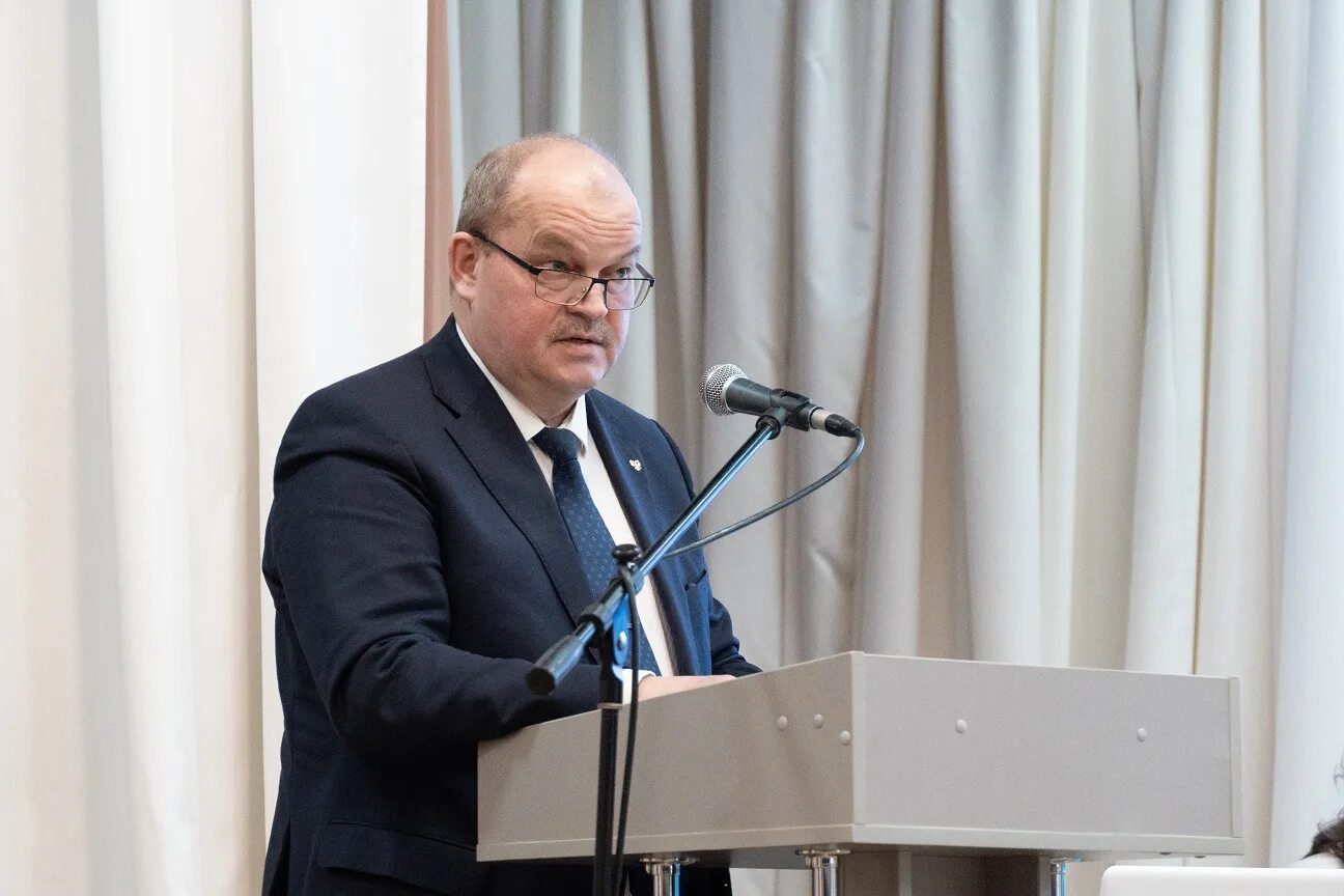 ахметгареев рамиль миргазянович. ахметгареев рамиль миргазянович. ахметгареев рамиль миргазянович. ахметгареев новосибирск департамент образования. рамиль ахметгареев новосибирск.