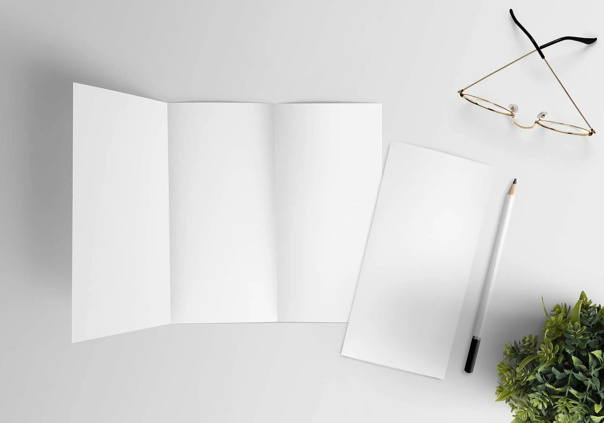 Лифлет мокап. Лифлет а4 2 фальца мокап. мокап лифлет а4. trifold flyer mockup. брошюра пустая.