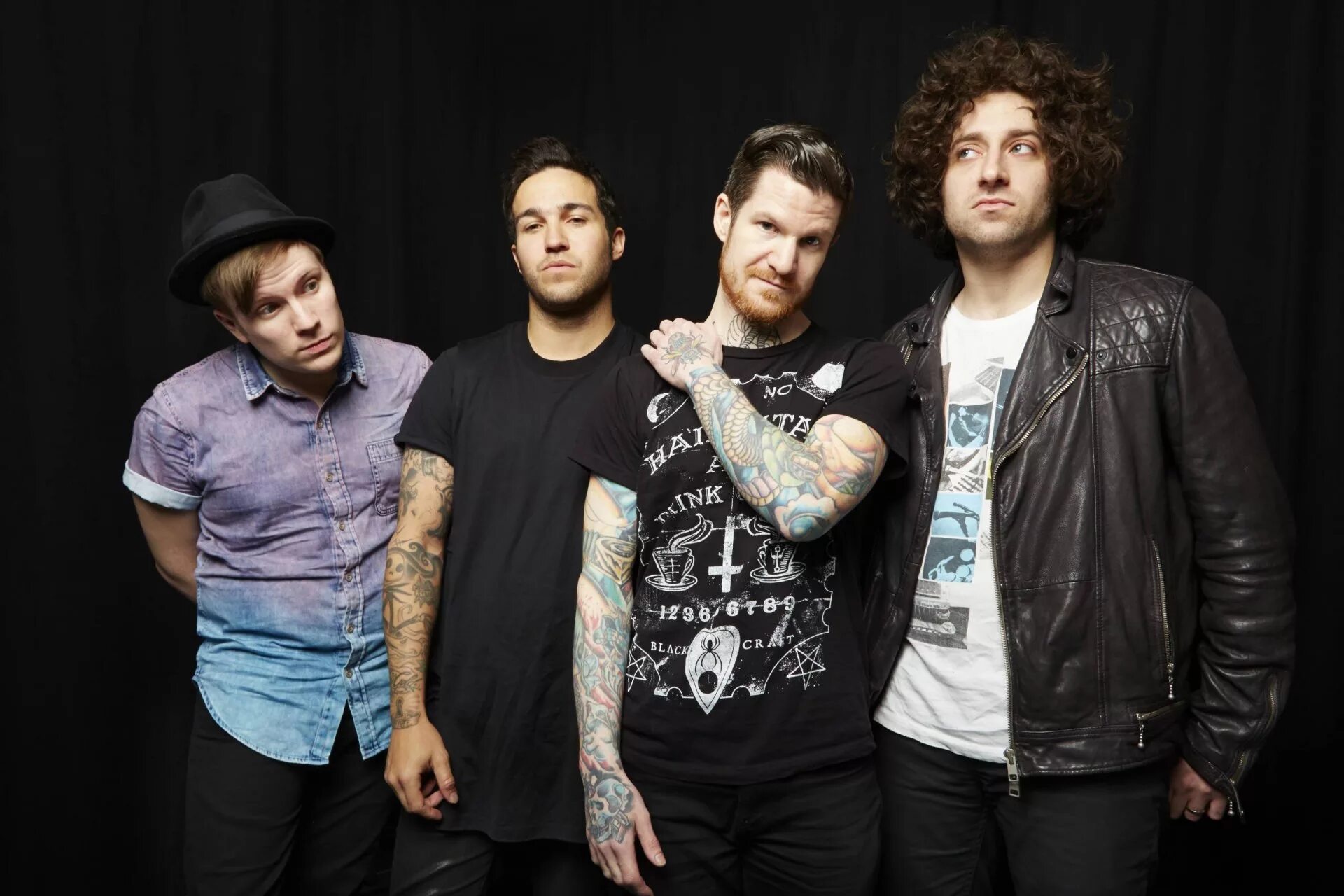 Группа Fall out boy. Fall out boy фото. Fall out boy 2022. Fall out boy Постер. Fall out группа