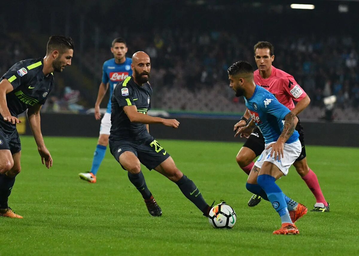 Napoli vs Inter. ФК Наполи фото. Интер Наполи прогноз.