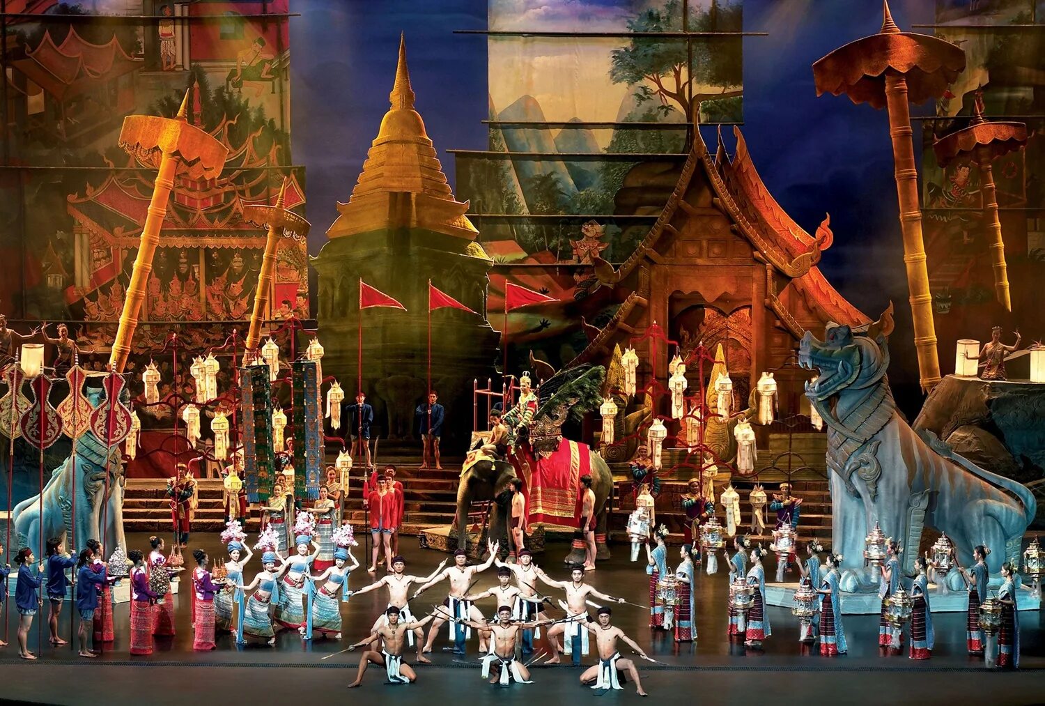 Сиам нирамит шоу. Театр в бангкоке сиам нирамит. Театр в бангкоке сиам нирамит. Нирамит шоу пхукет. Siam phuket.
