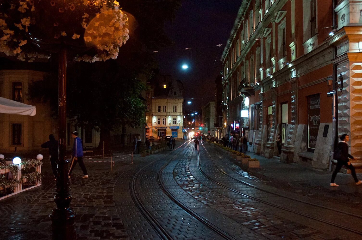 Небо зарево. Есть ли сейчас ночь. Есть ли сейчас ночь. Есть ли сейчас ночь. Озеро ночью.