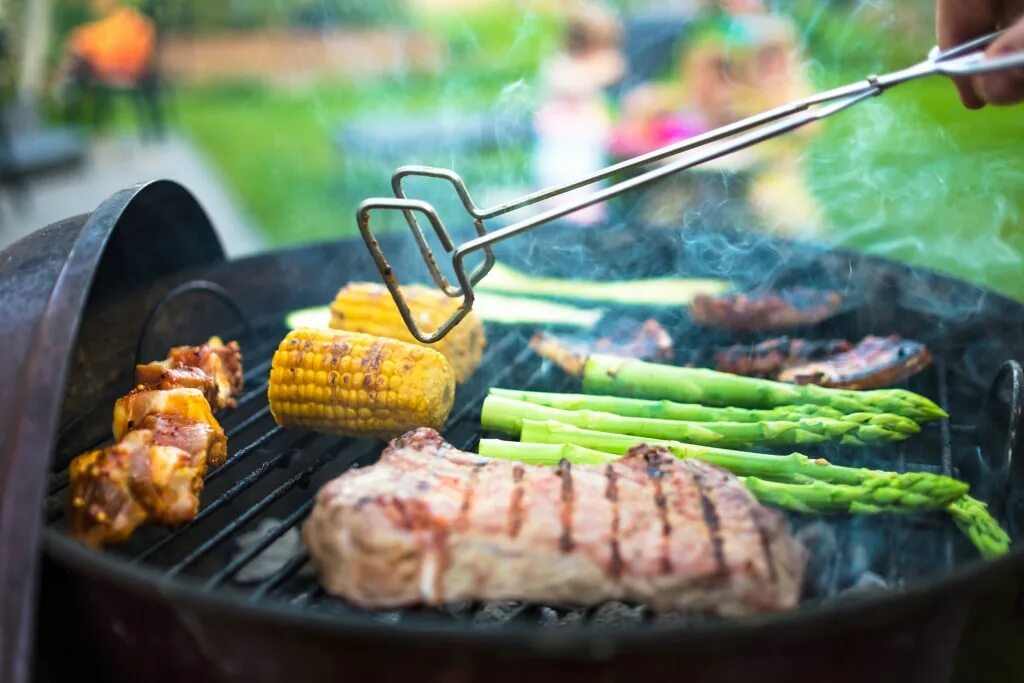 Овощи на мангале на решетке. Хоспер рибай. Barbecue food. Овощи барбекю. Barbecue food.