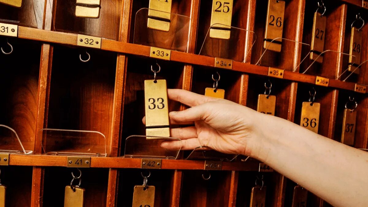 Бронирование отелей. Бронирование в гостинице. Деятельности службы бронирования. Бронирование номеров в гостинице. Бронирование номера в отеле.