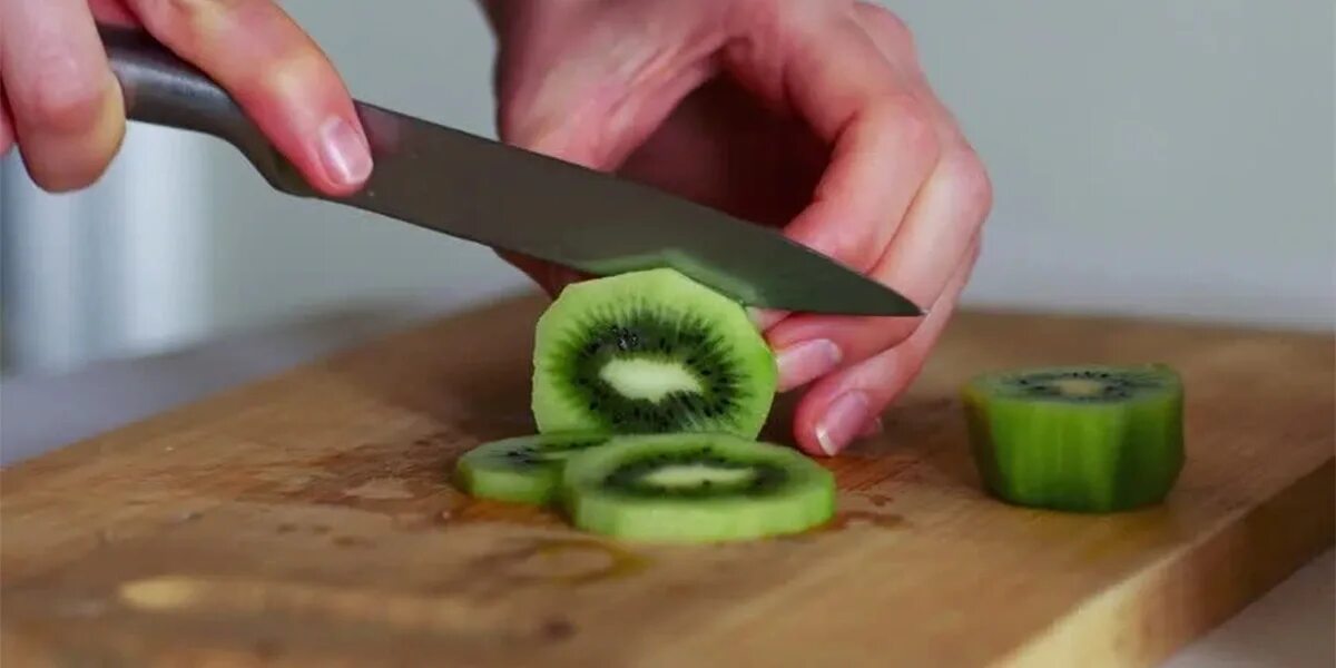 Резать фрукты. Нож для нарезки фруктов. Резать овощи.