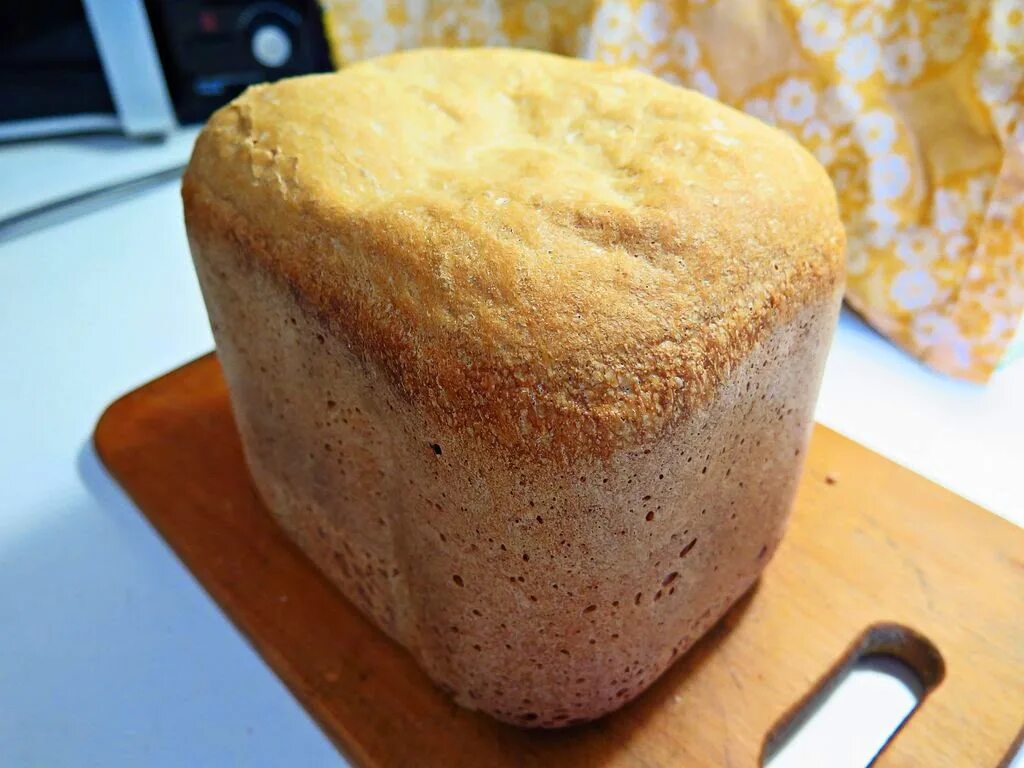 Хлеб из живой муки. Хлеб из хлебопечки. хлебопечка с хлебом. вкусный хлеб в хлебопечке. выпечка из хлебопечки.