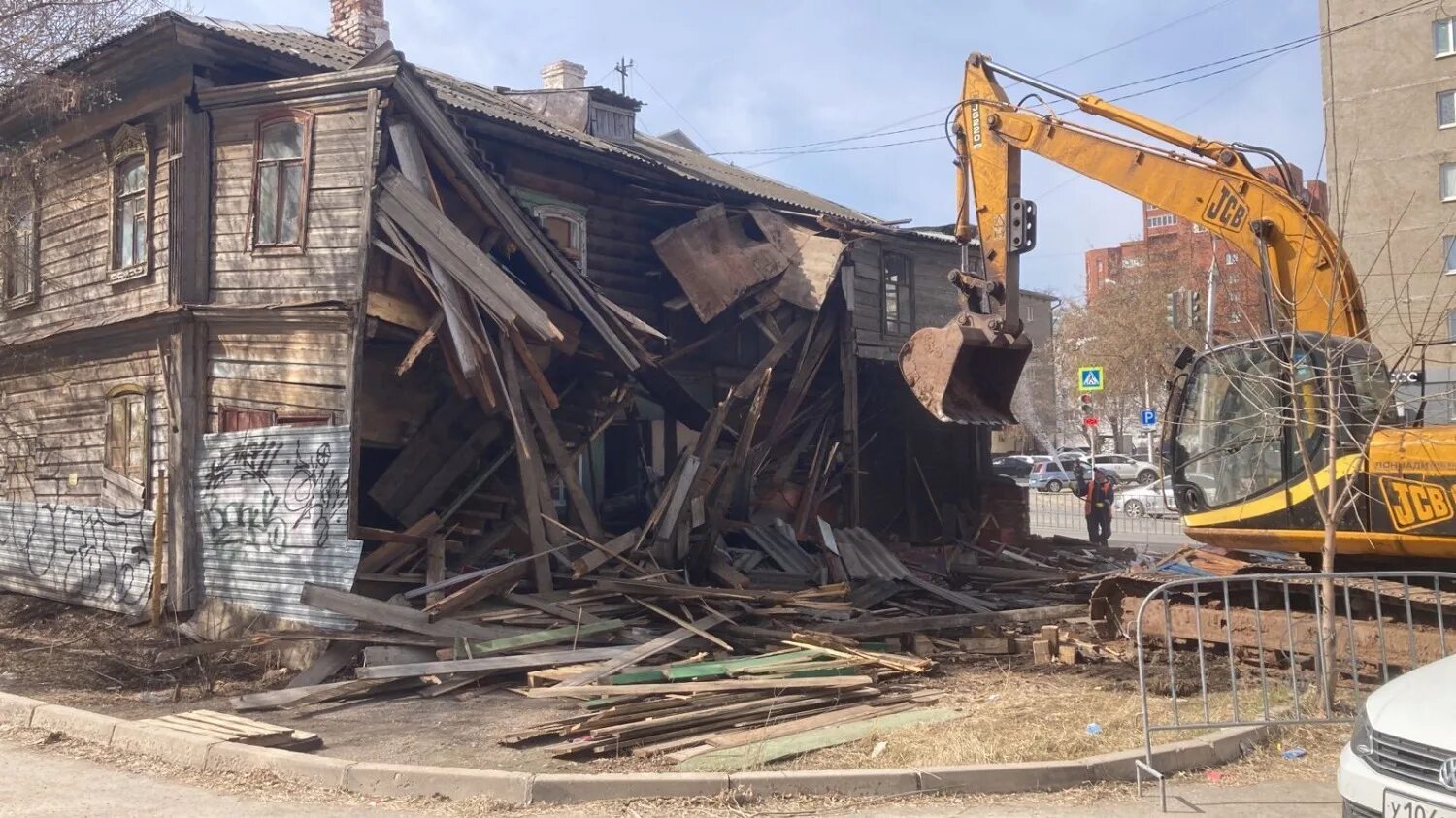 Снос домов уфа. Строительство завода. Олимпик парк уфа снос гостиницы. Аварийное здание. Снос пятиэтажек.
