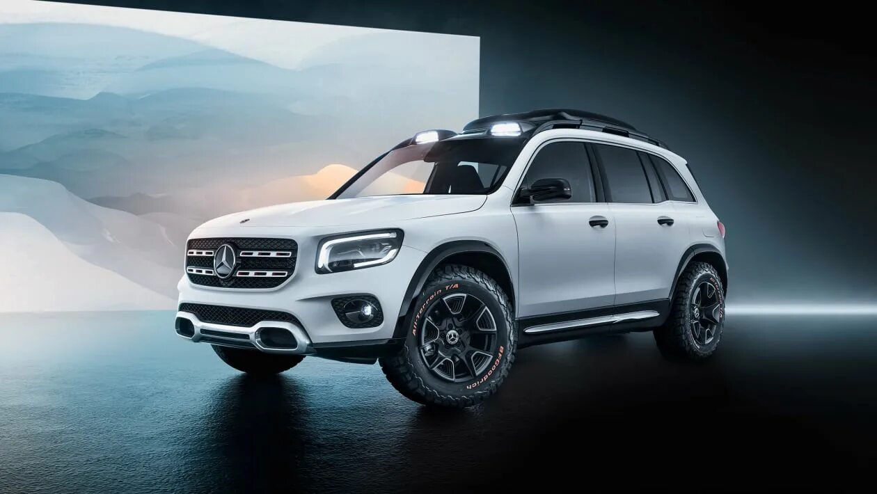 Тест нового Mercedes GLB. Один на все случаи жизни?