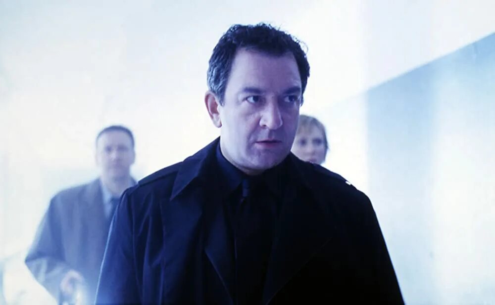 Мессия 2008. Мессия 2001. фильм мессия 2001. сдвинутый сериал 2001. даджон мастер.