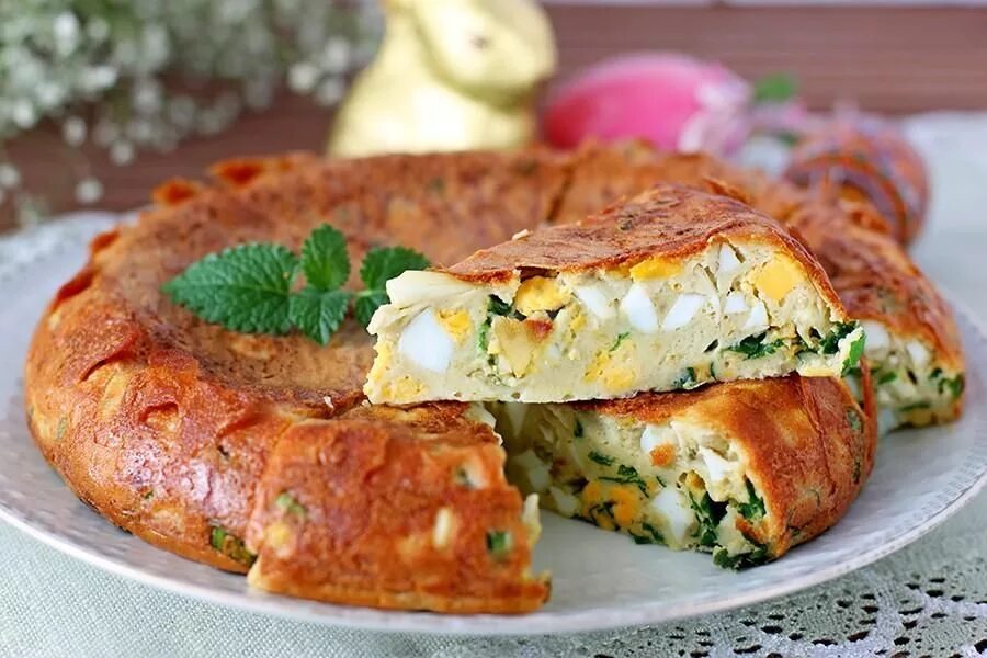 Приготовить на скорую. Пирог с луком и яйцом. Блюда на скорую руку. Вкусненькое на скорую руку. Несладкая выпечка на скорую руку.