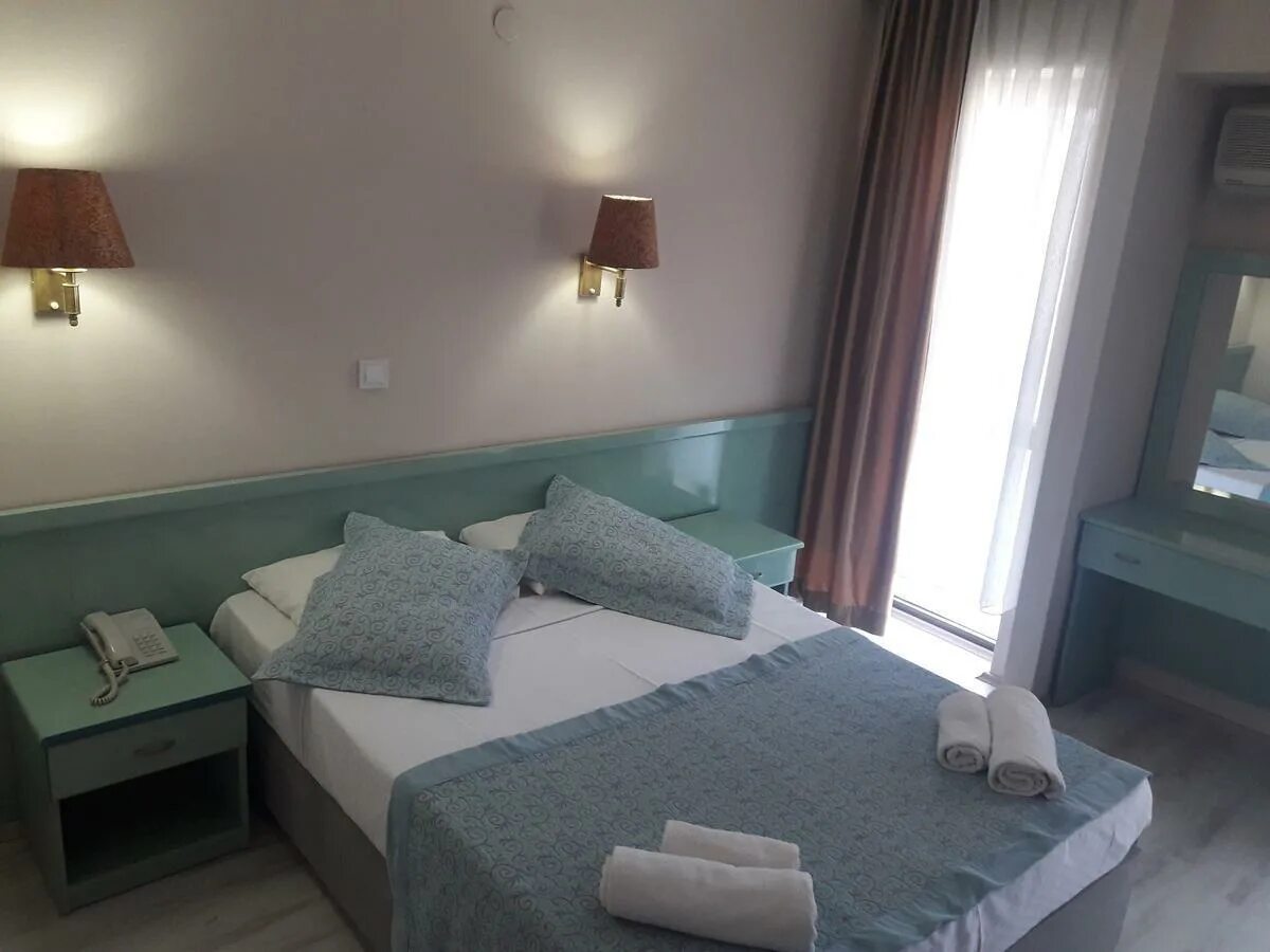 Aqi hotels. Surtel Hotel 3* (Kusadasi).