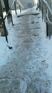 Ледяной спуск