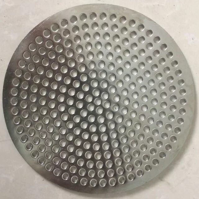 Круглая пластина с отверстием. Акриловая пластина круглая. Найдите 4 круглых пластины. Найдите 4 круглых пластины. Круглая пластина с отверстием.