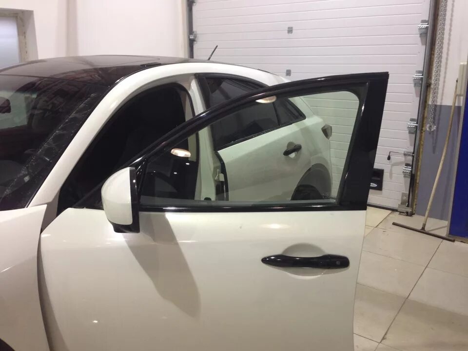 70 тонировка передних. 70 тонировка передних. Тонировка светопропускаемость 70. 70 тонировка передних. Тонировка 70 процентов передние стекла.