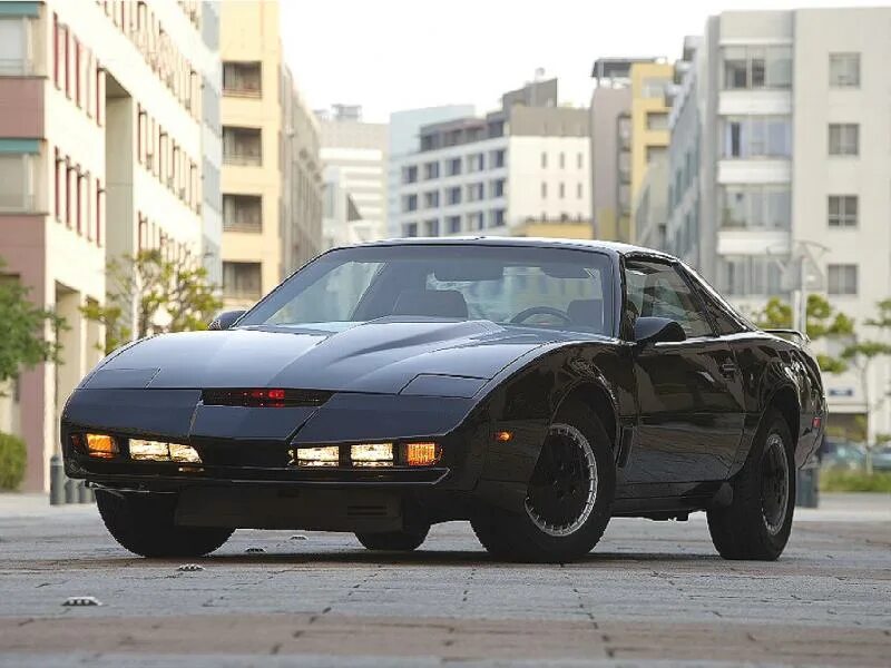 Машины поговорим. Понтиак Китт. Китт 1982. Pontiac Trans am Kitt. Рыцарь дорог 1982 машина.