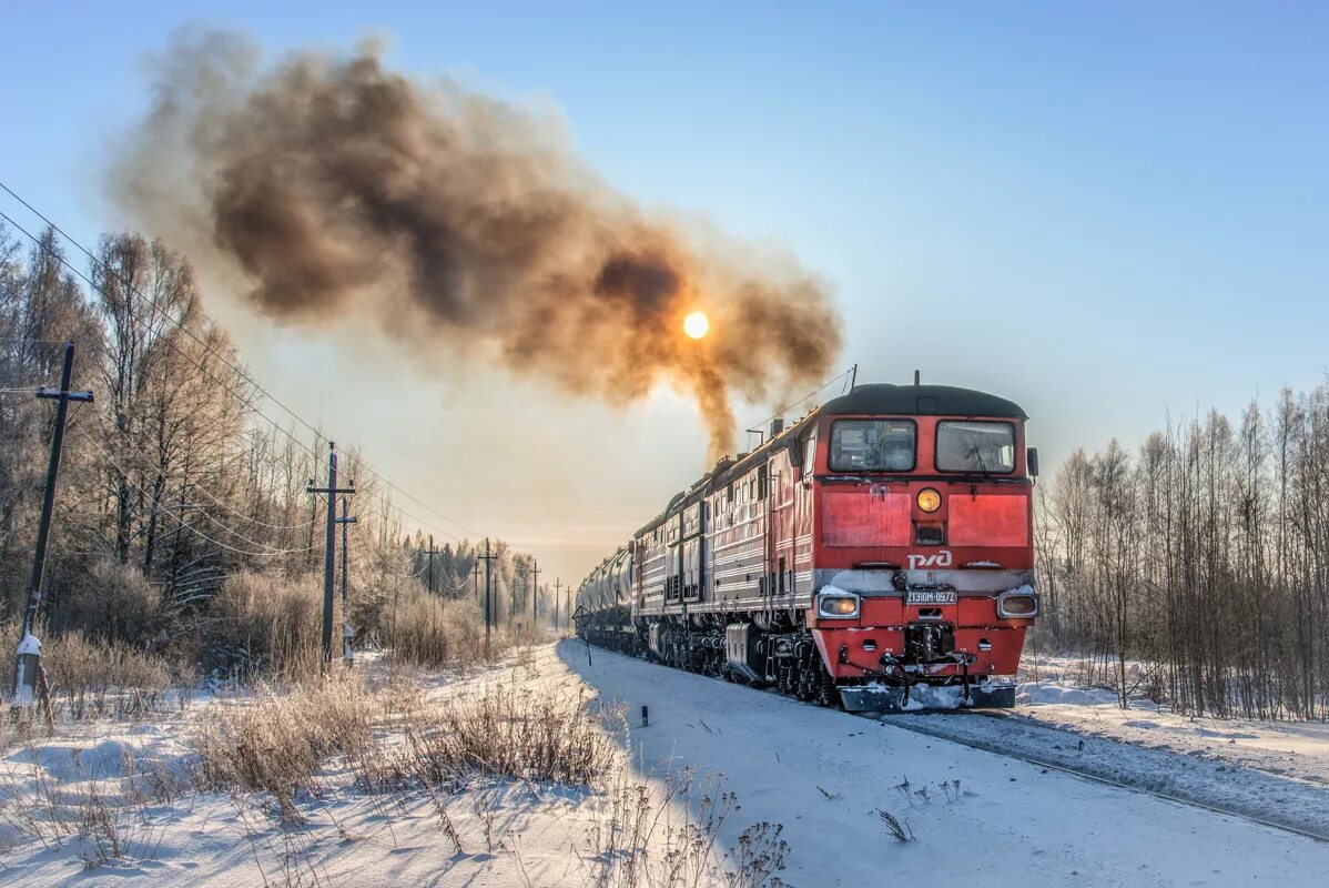 Ржд г александров. Локомотив 2тэ10м. 2тэ10в тепловоз Локомотив. 2тэ10в РЖД. Тепловоз 2тэ10 Украина.