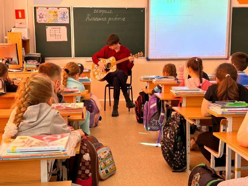 обдк 2 ноглики. сош 2 ноглики. ноглики новая школа. смп ноглики. фото пгт ноглики мбоу сош 2.