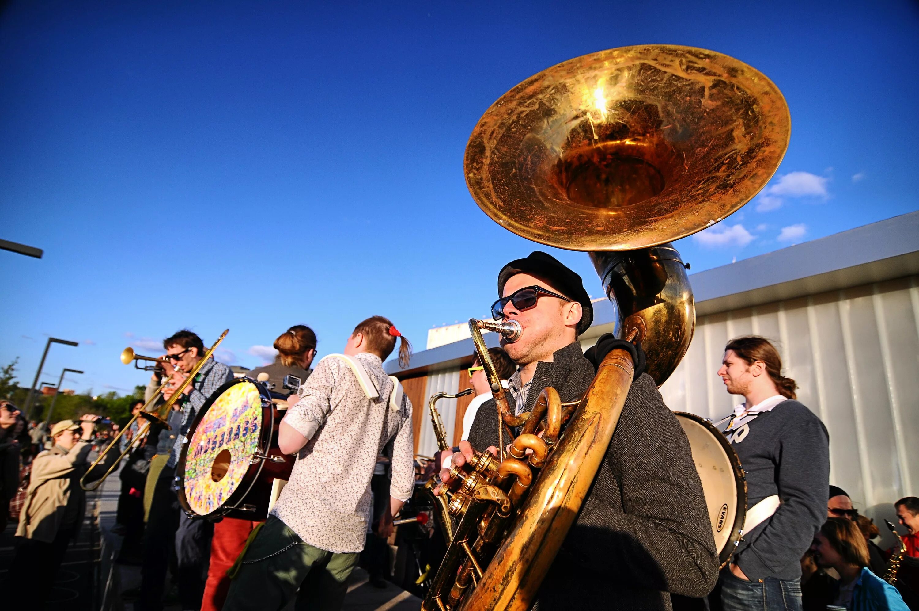 Трубачи брасс бэнд. Джаз брасс казань. Brevis brass band. Брасс-бэндов (brass band). Brevis brass band.