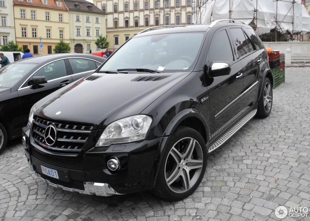 Мл 164 кузов. Мерседес ml 164. mercedes benz ml 63 amg w164. mercedes ml w164 amg. ml 164 amg 6.3.