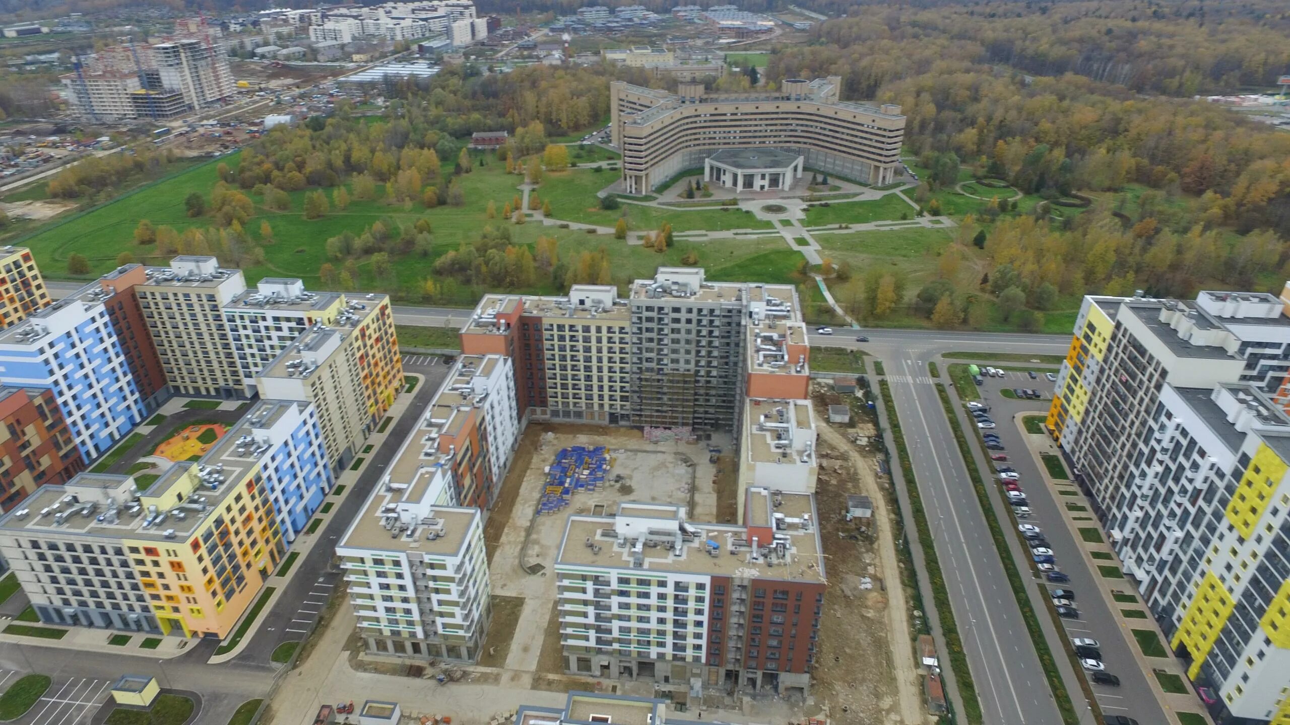 Жк микрогород в лесу. Микрогород в лесу митино. Микрогород в лесу отрадное. Микрогород в лесу застройщик. Жк микрогород в лесу.