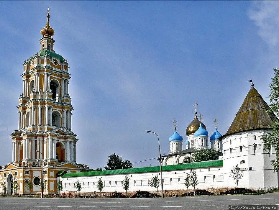 Новоспасский монастырь церкви. Новоспасский новоспасский-монастырь.москва монастырь. новоспасский мужской монастырь в москве.