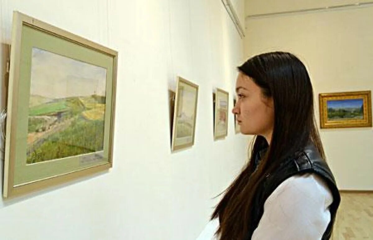 Кластер а. Художник кастеев абильхан. Абылхан кастеев живопись. Абылхан кастеев картина автопортрет художника. Картины абылхана кастеева.