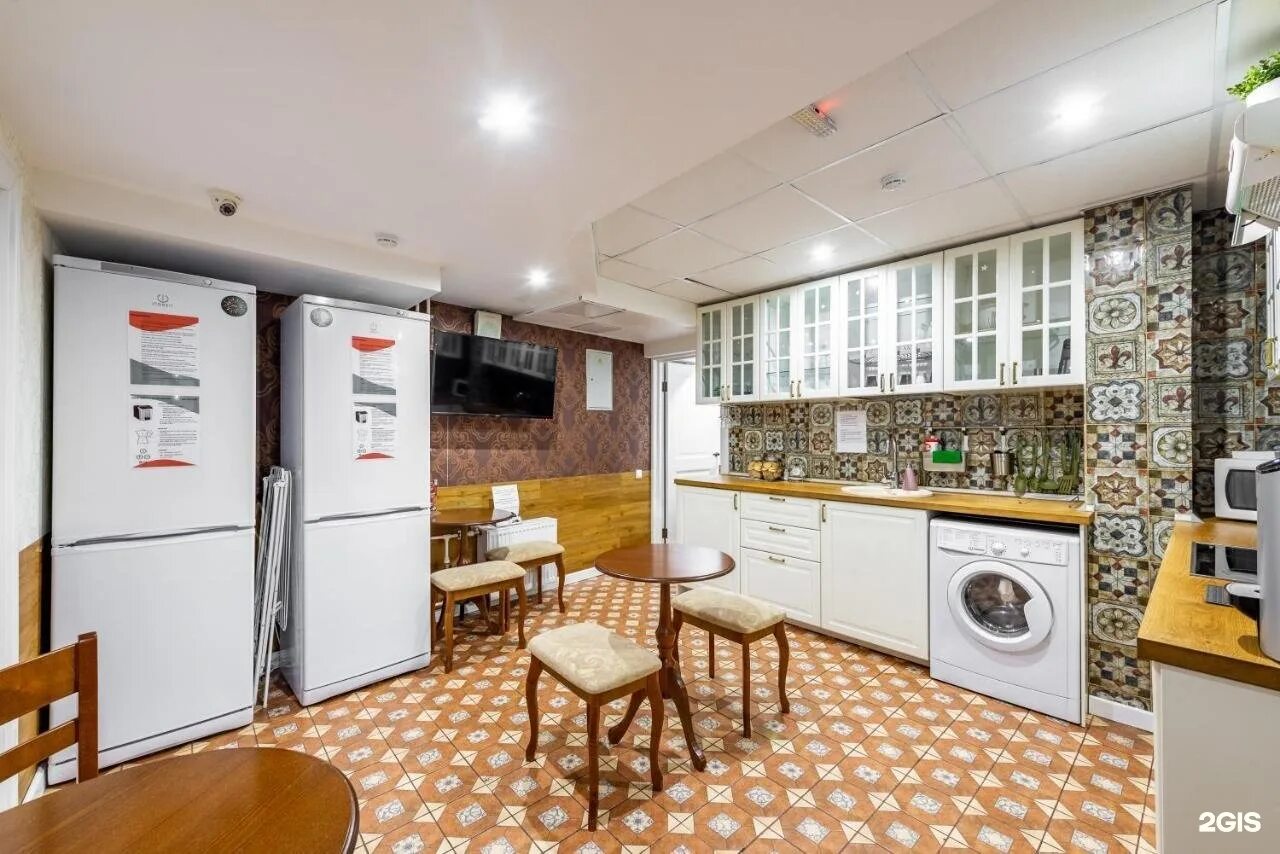 Апарт отель м 28 санкт-петербург. Невский 108 апарт отель. 365 спб отель санкт-петербург. Гостиницы с кухней петербург. Лахта плаза апартаменты.