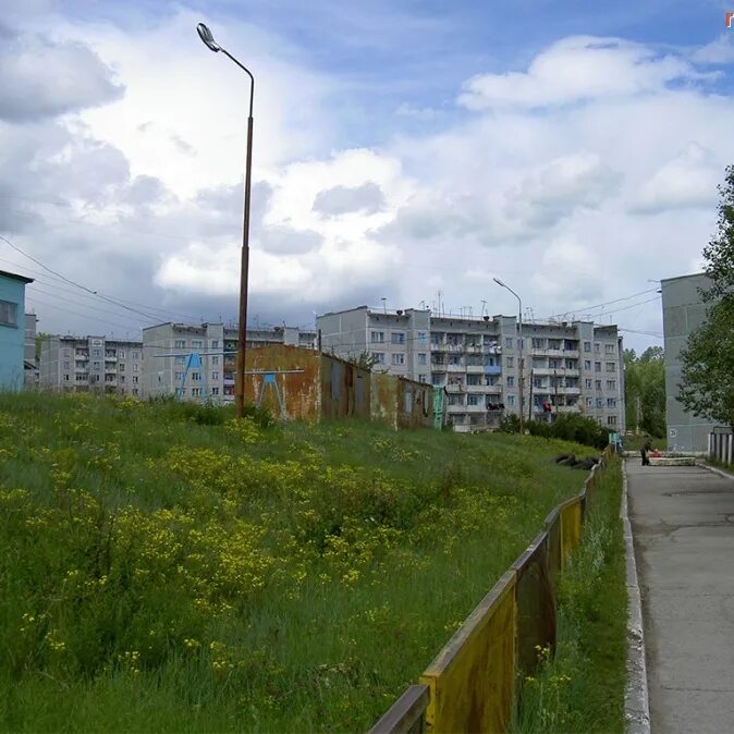 Фото жирекена. Жирекен школа. Жирекен школа. Поселок жирекен забайкальский край. Поселок жирекен.