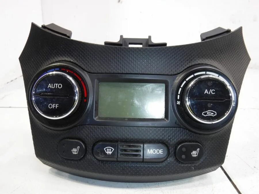 Климыткатроль hyundai solaris. Климат контроль солярис 2011. Хендай солярис 2012г климат. Hyundai solaris 1 климат контроль. Климат контроль солярис 2.