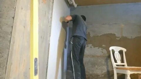 Гипсокартон можно клеить на пену