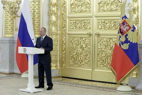 Выступать в кремле