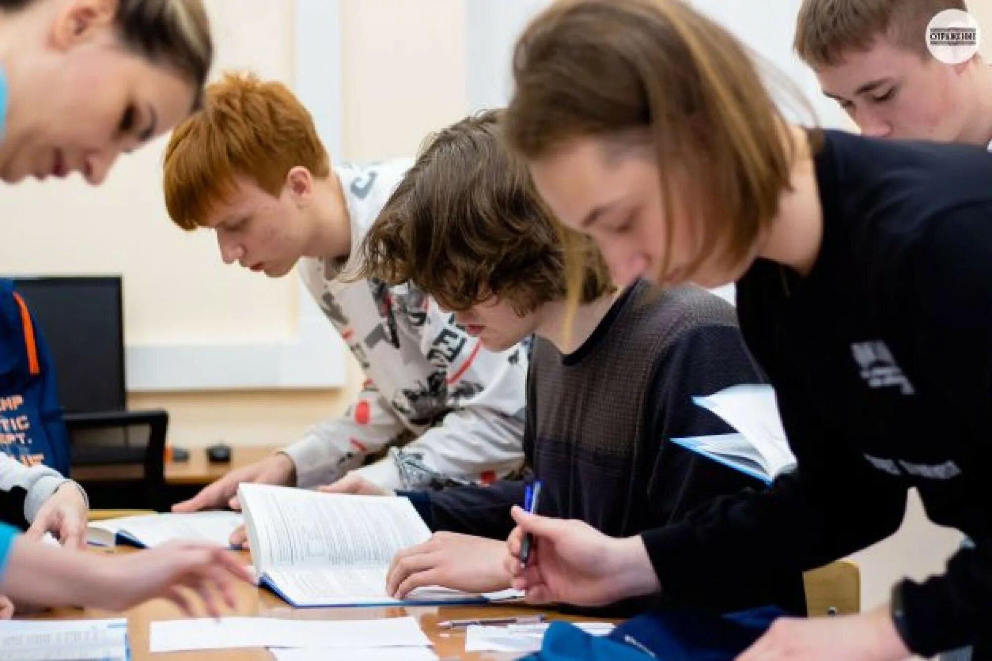 Предметная неделя по информатике в школе материалы. Неделя информатики 2022. Образование будущего. Неделя информатики логотип. Неделя информатики 2022.