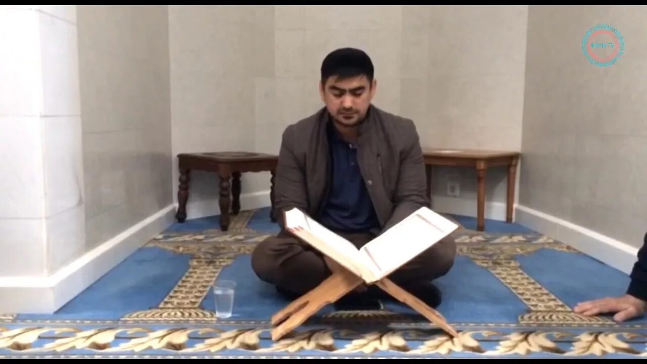 Сура 64 аят 11. Коран сура табарак. Сура 98 аль баййина текст. Сура тагабун. Сура шарх мишари рашид.