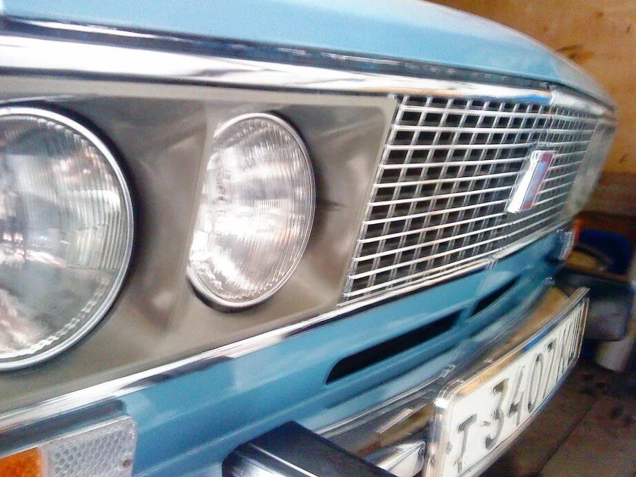 2106 облицовка. Хромированные очки фар ваз 2106. Решетка радиатора ваз 2106. Очки на фары ваз 2106. Решетка радиатора ваз 2106 пластик хром.