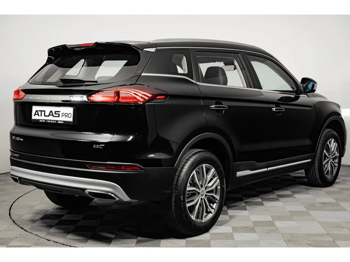 Джили атлас полный привод автомат. Geely Atlas Pro 2022. Geely Atlas Pro 2022 черный. Geely Atlas Pro 2023. Geely Atlas Pro 2021 черный.