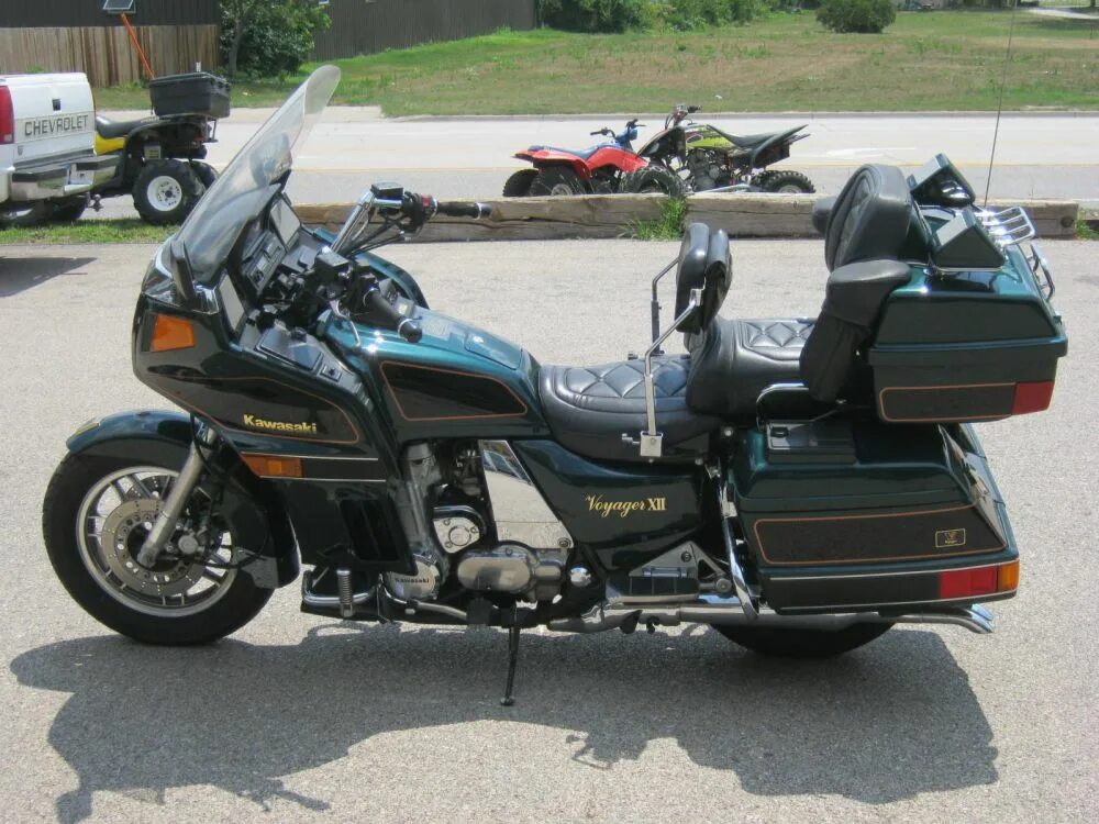 Kawasaki zg1200. Kawasaki voyager xii. Кавасаки 1300 вояджер. Kawasaki voyager 12. Kawasaki vulcan 1700 voyager.