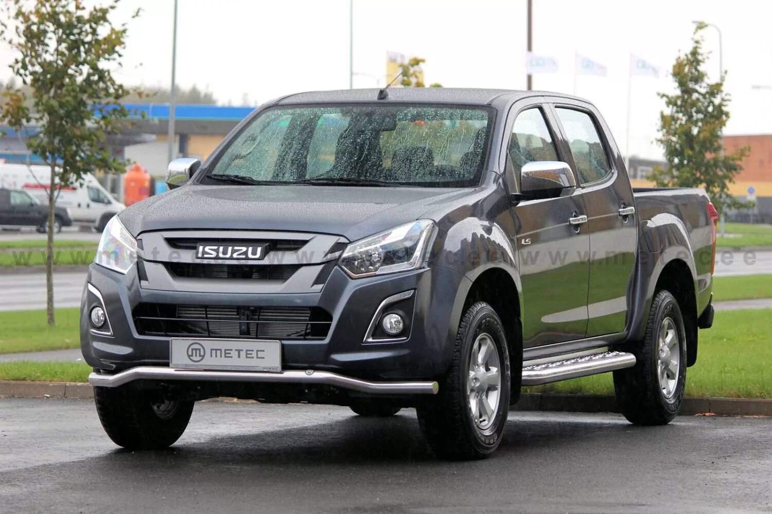 Ди макс. Isuzu d-Max 2021. Isuzu d-Max 2022. Исузу d Max 2021. Isuzu d-Max 2021 Tuning.