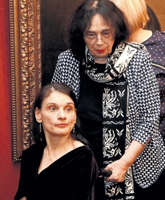 Жена гитана. Гитана леонтенко. леонтенко жена баталова гитана.