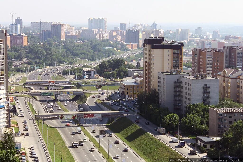 Ипподромская 16/1. Новосибирск ипподромская октябрьская. Новосибирск улица ипподромская 18. Ипподромская магистраль. Ипподромская магистраль новосибирск.