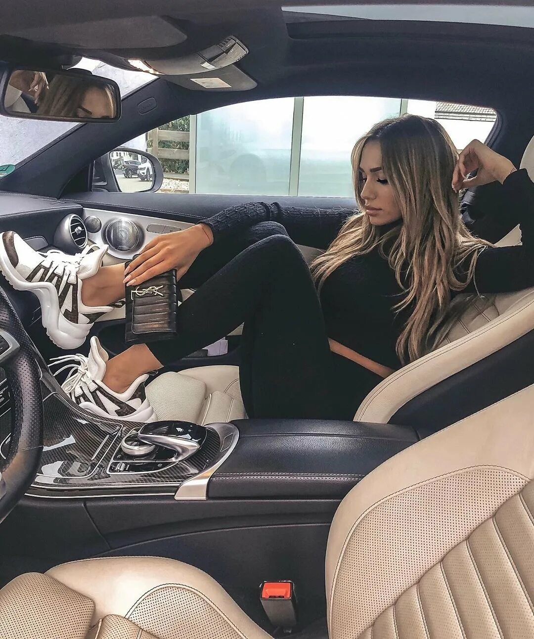 Девушки мажорки. Девушки мажорки. Девушки мажорки. Мажорка блоггер. Девушки мажорки фото.