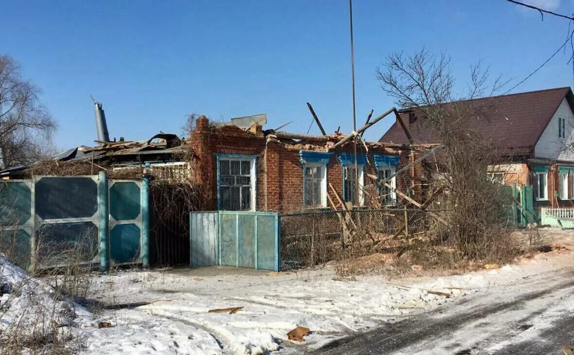 Крыша пятиэтажки. 2022. Новый многоквартирный дом. 05. Дом.