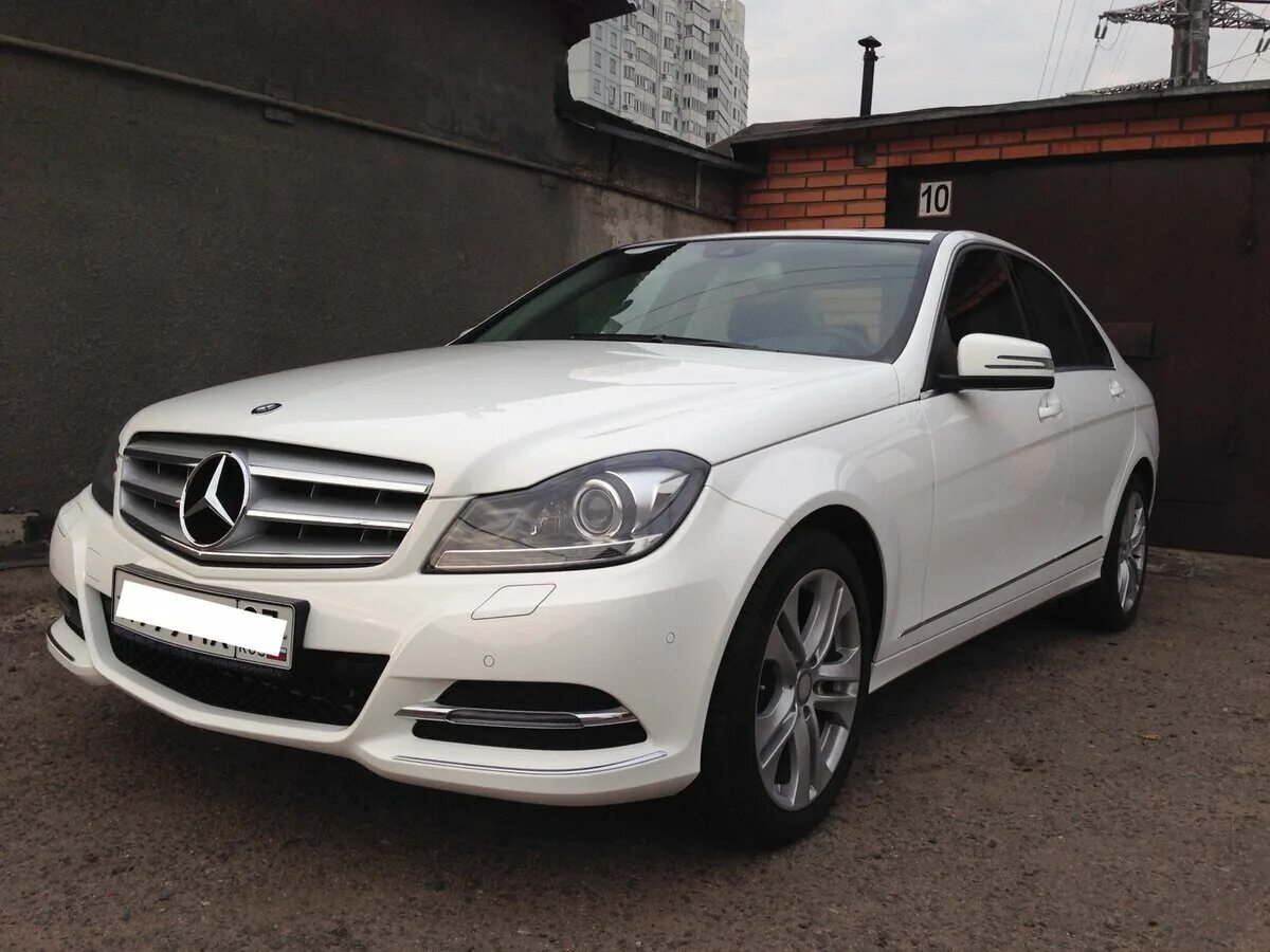 Мерседес Бенц ц класс 2012. Mercedes-Benz c-class 2012. Mercedes c class 2012. Мерседес c class 2012 белый. Продажа мерседесов б