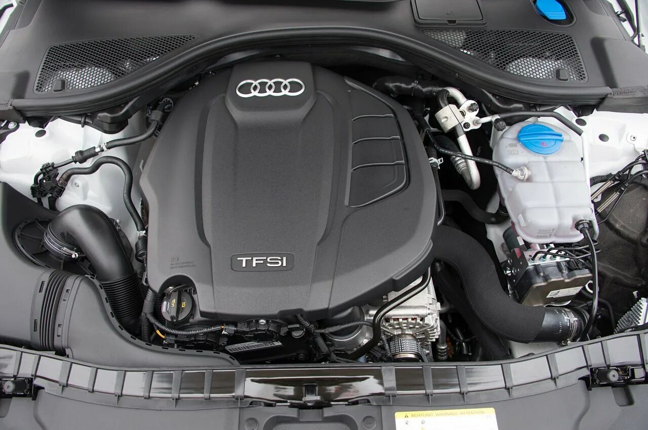 A6 c7 2.8. Audi a6 2.0 TFSI. A6 c7 2.0 TFSI. Двигатель Ауди а6 с7 2.0 TFSI. Audi a6 TFSI.