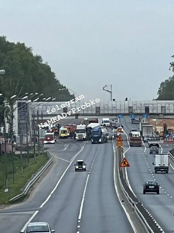 Киевское шоссе указатели. Киевское шоссе на карте. Селятино киевское шоссе. Селятино авария сейчас. Садовый центр в селятино на киевском.