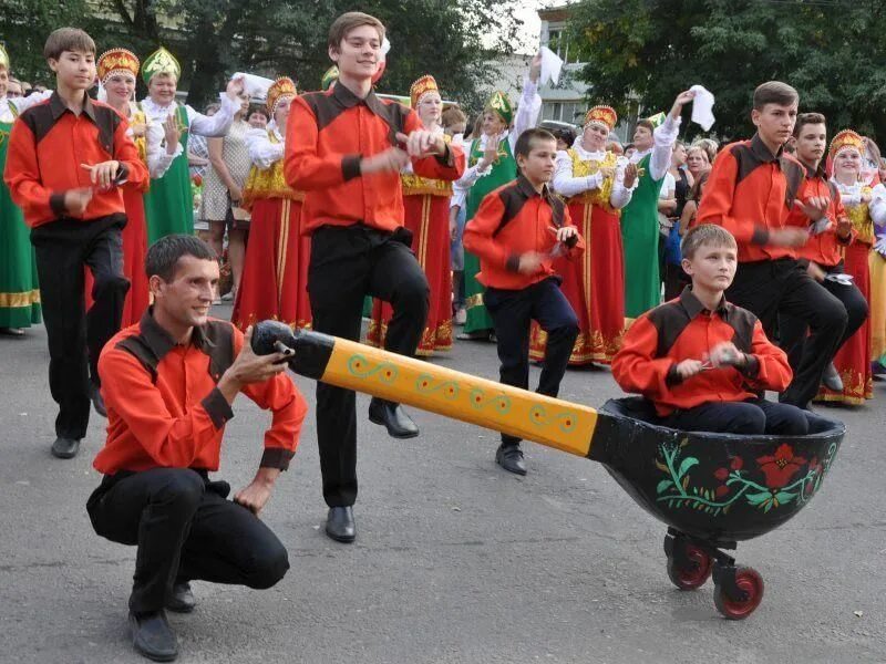 Погода ольшанка аркадакский район саратовская область. Село Ольшанка Аркадакский район. Ольшанка школа Аркадакский район. Красное Знамя Аркадакский район. Аркадакский район достопримечательности.