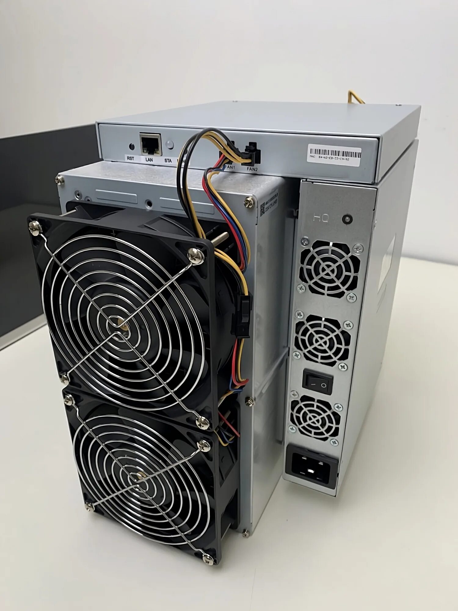 ASIC Avalon 1066. Avalon 1246 85th. Avalon Miner a1126 Pro 60th/s. Avalon 1066 50 th/s. Avalon client