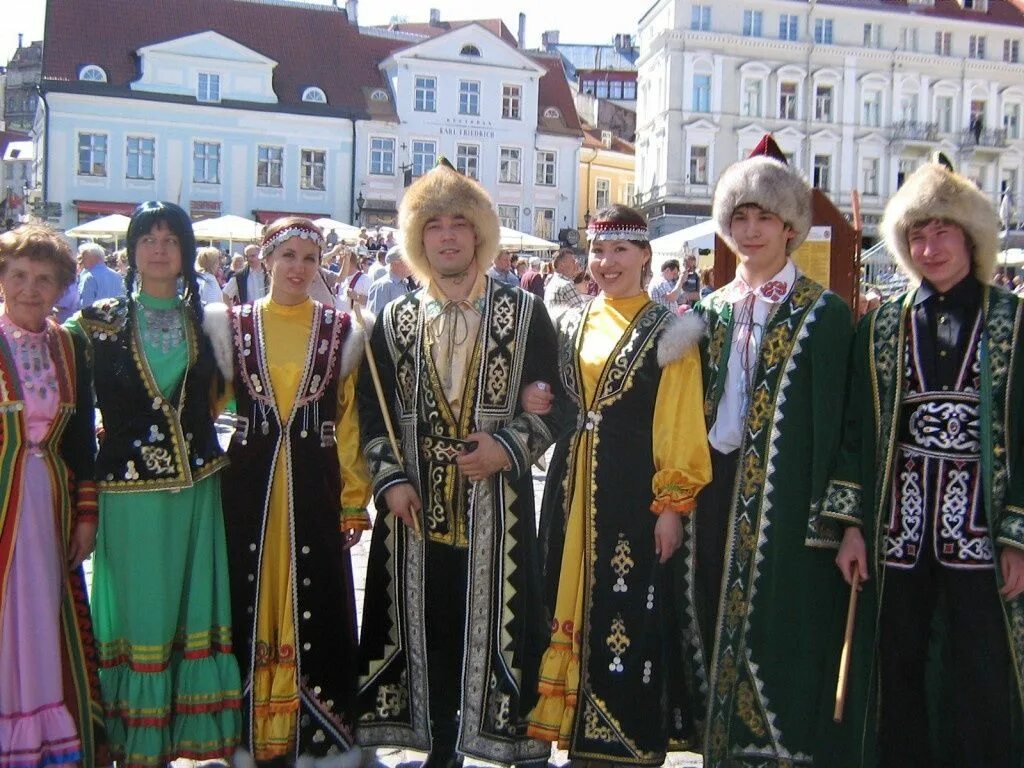 Башкиры народ картинки. Народы башкортостана башкиры. айлинские башкиры. башкиры внешность башкирии. национальный костюм башкирии.